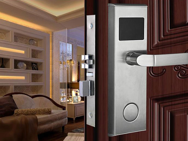 阿勒泰24小时上门开锁公司