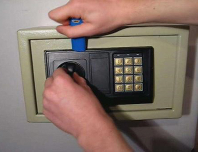 阿勒泰24小时上门开锁公司