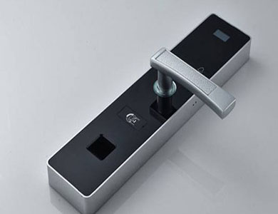 阿勒泰24小时上门开锁公司