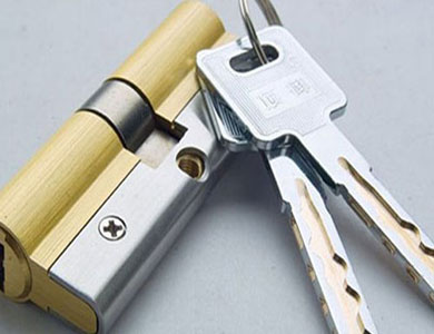 阿勒泰24小时上门开锁公司